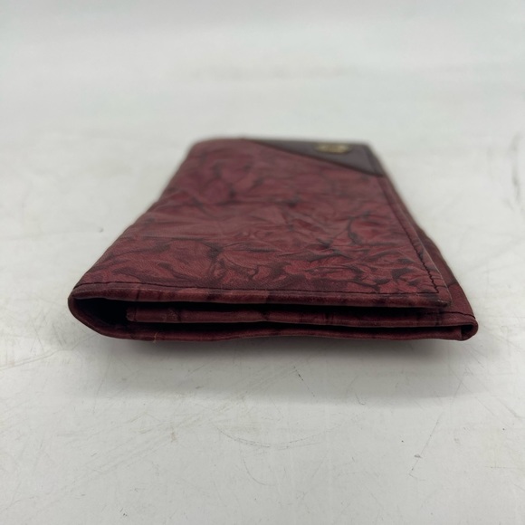 Dior crumpled leather wallet - Picture 2 of 12